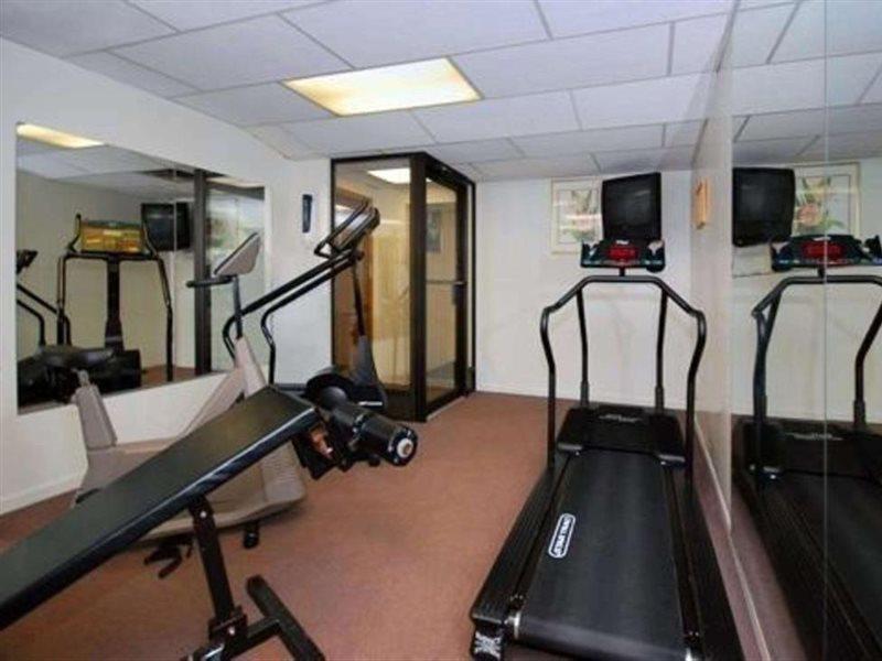 Quality Inn Pittsburgh Airport Oakdale ภายนอก รูปภาพ